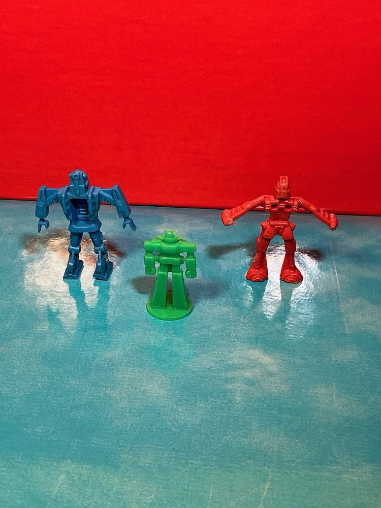 ARCO vintage ROGUN plastic robot figures 1980’s