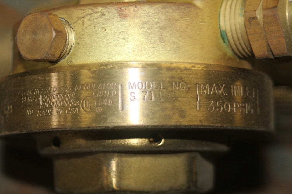 Victor Line Regulator S711C-997