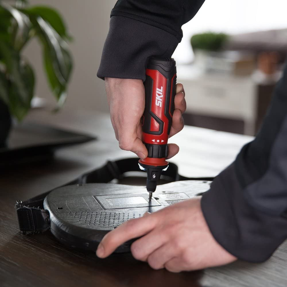 Rechargeable 4V Cordless Screwdriver with Circuit Sensor Technology Includes 45P