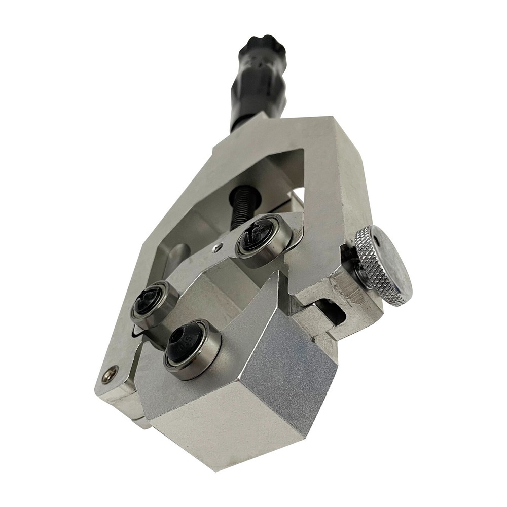 Multifunctional Wire Stripper Insulation Layer and Semiconductor Layer Peeler