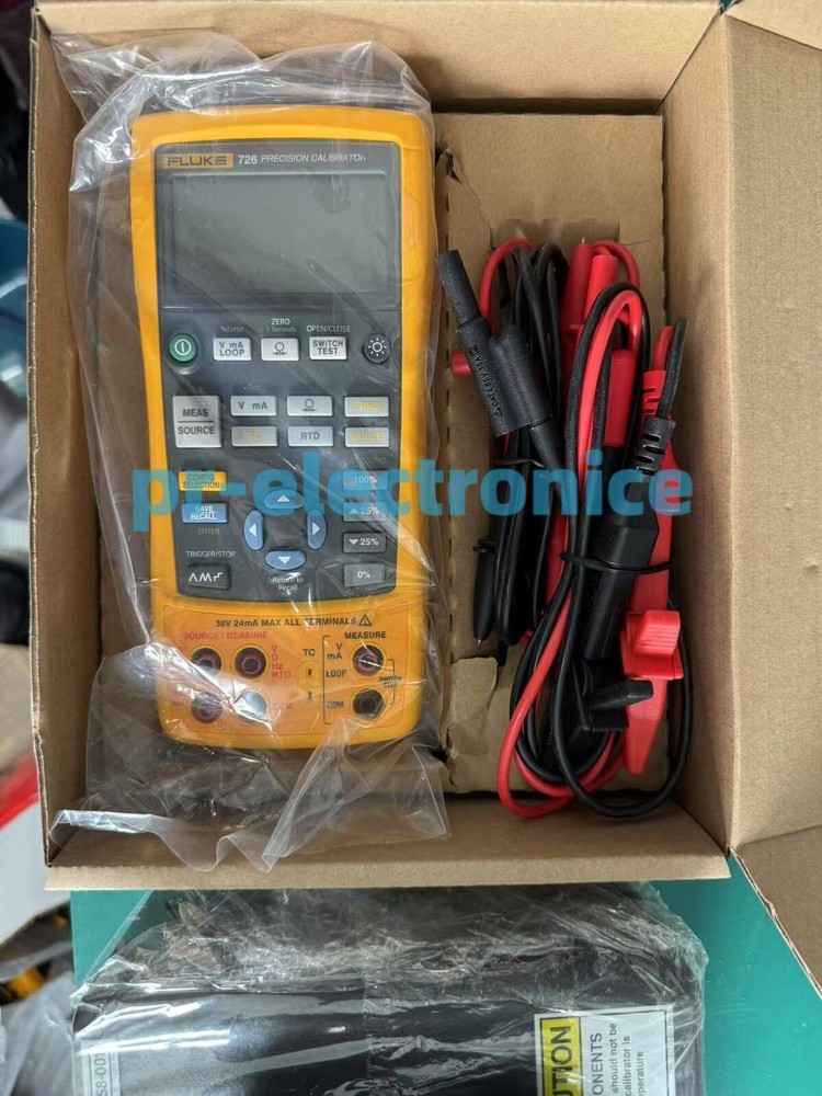 Fluke 726 Multifunction Process Calibrator Calibrated  very NEW
