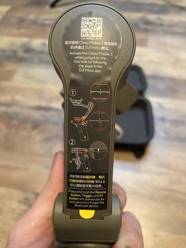 DJI Osmo Mobile 3 - Gimbal Stabilizer