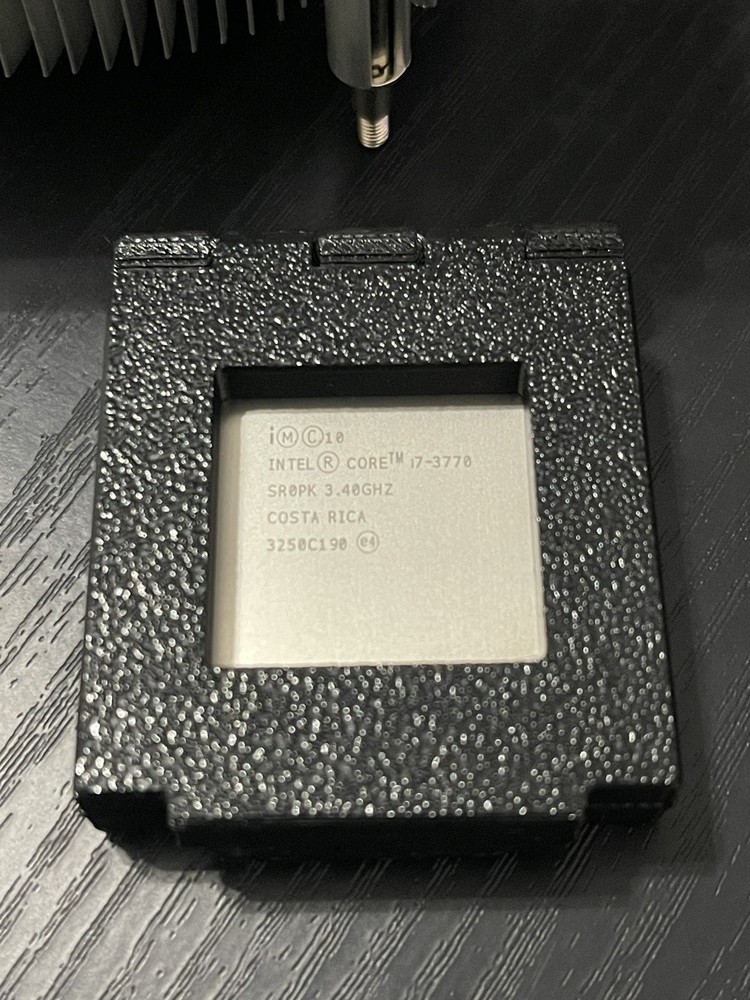 Intel Core i7-3770 LGA1155 CPU + Cooler