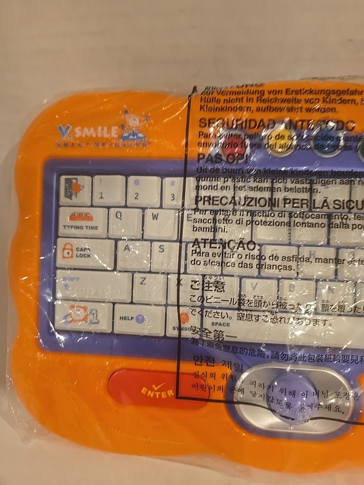 VTech V.Smile Smart Keyboard 2007 Learning System Educational With Cartridge