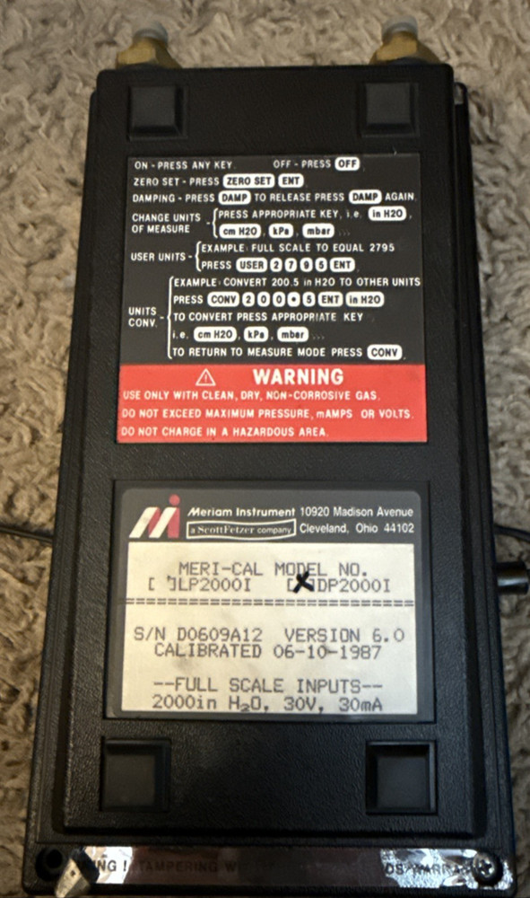 Meri-Cal DP2000I .05%R Digital Manometer Calibrator