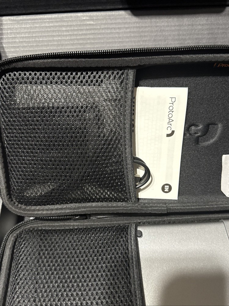 ProtoArc Foldable Keyboard and Mouse, XKM01 True Full-Size Folding Keyboard