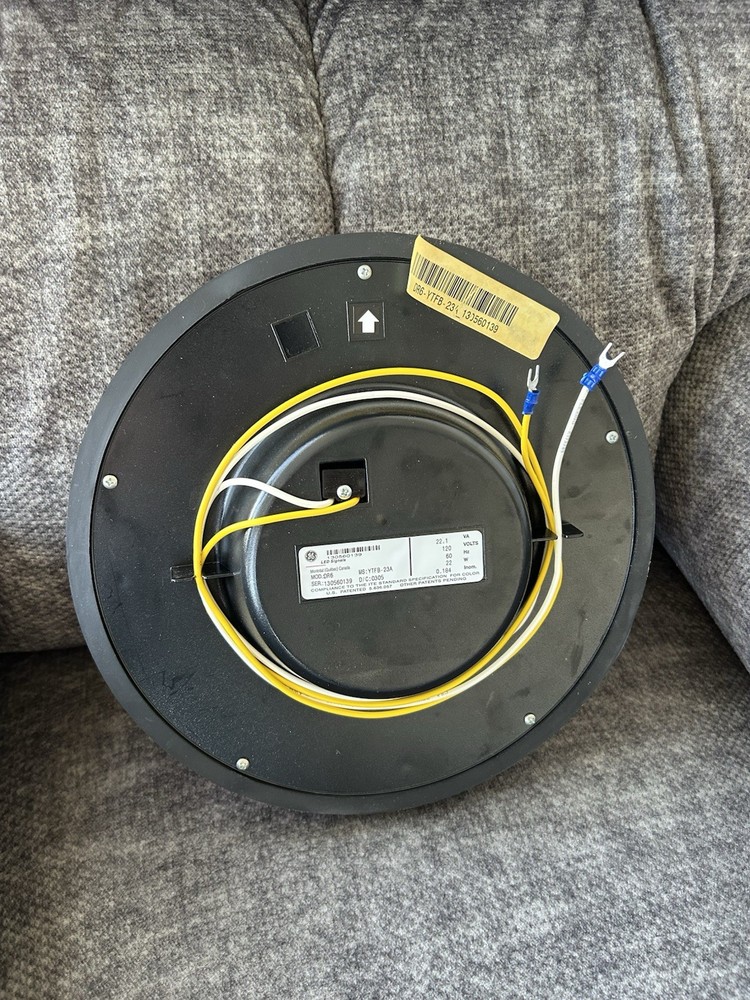 LED Traffic Light DR6 YTFB-23A Yellow