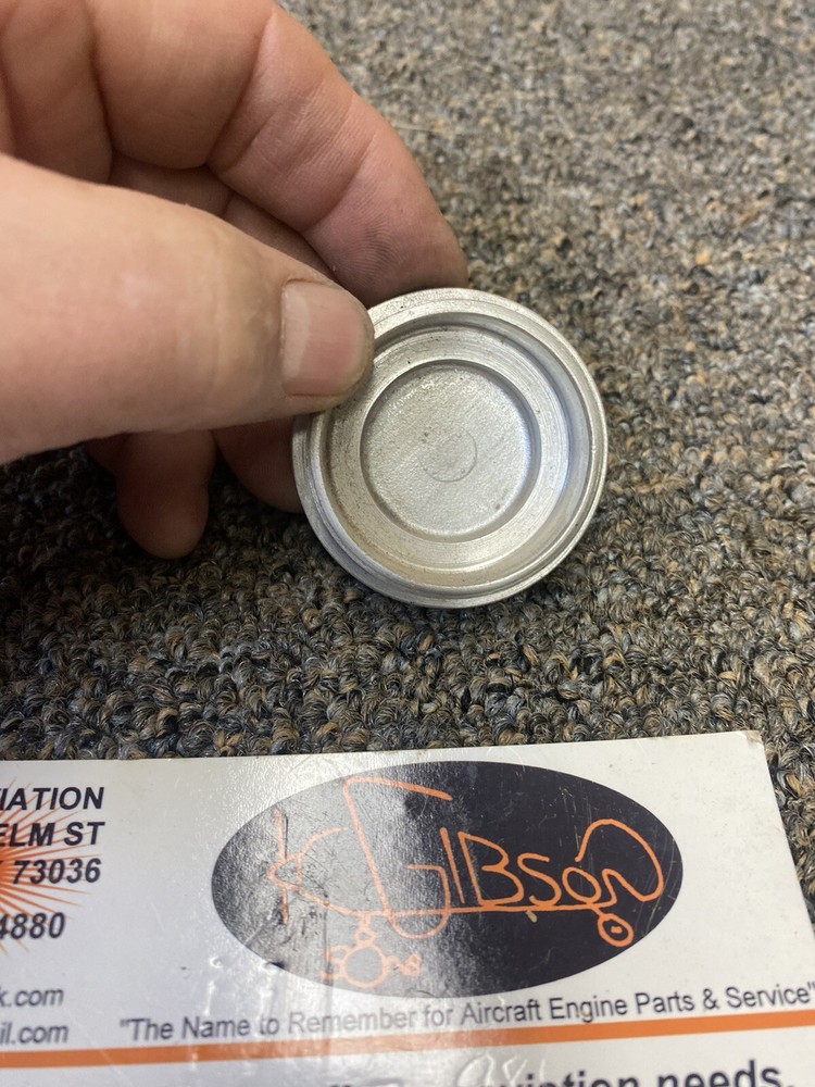 LYCOMING 13684 OIL FILTER CAP