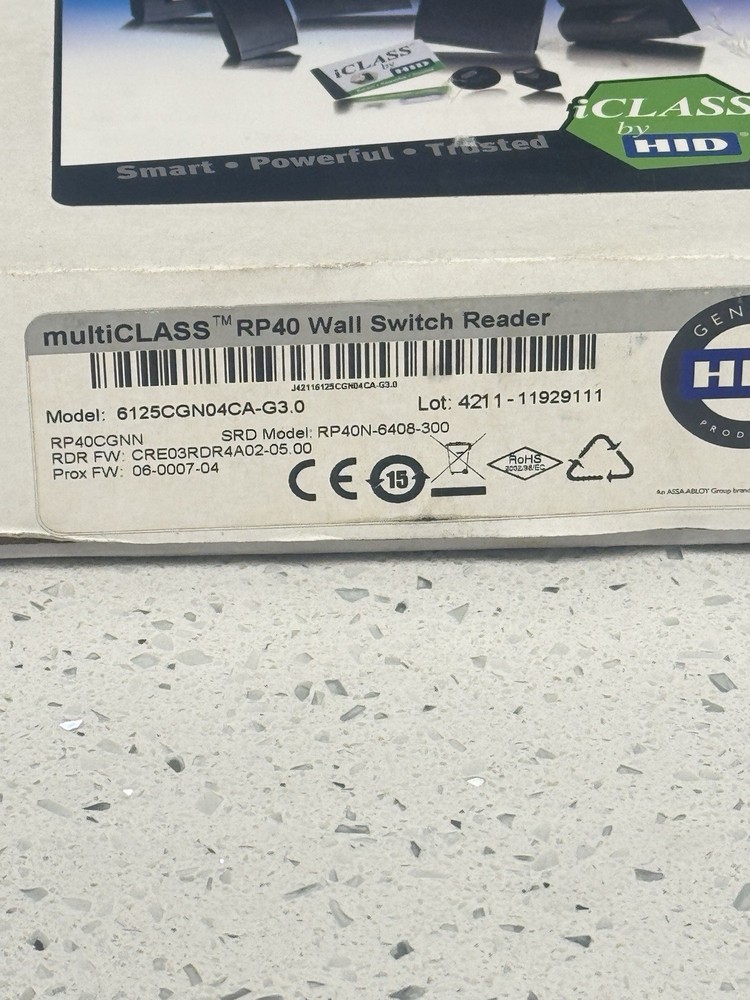 HID 6125CGN04CA-G3.0 MultiCLASS SE RP40 Wall Switch Reader