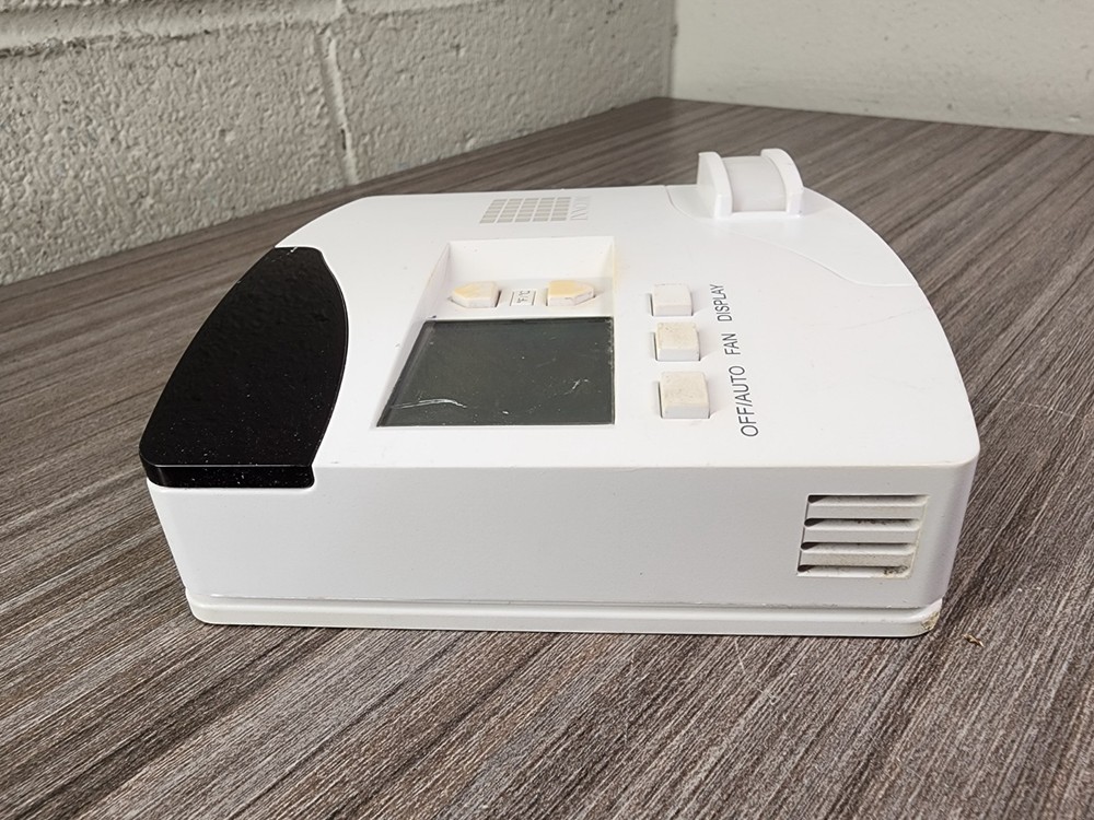 Honeywell INNCOM E528 Digital Thermostat E4-6 Smart HVAC Hotel Control