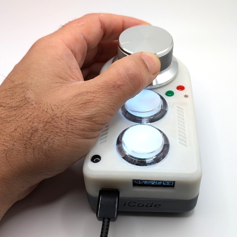 iCode Arcade Spinner Ultimate and Paddle, Steering Wheel USB Gaming Controller