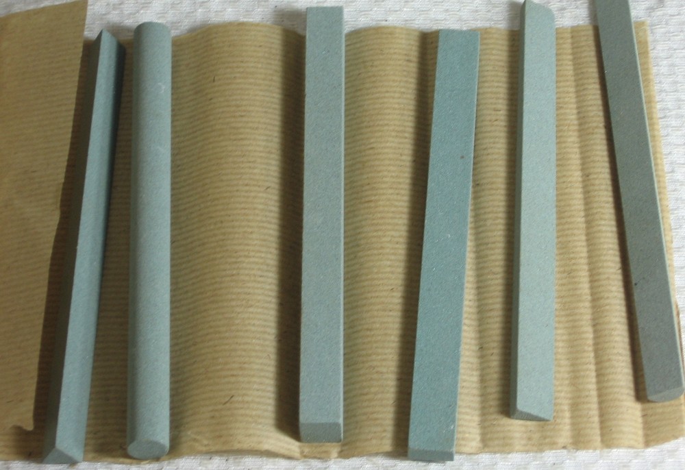 D95 - 6 Piece Sharpening Stone Set - Item # P3829
