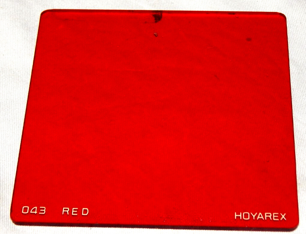 Hoyarex 043 Red Filter