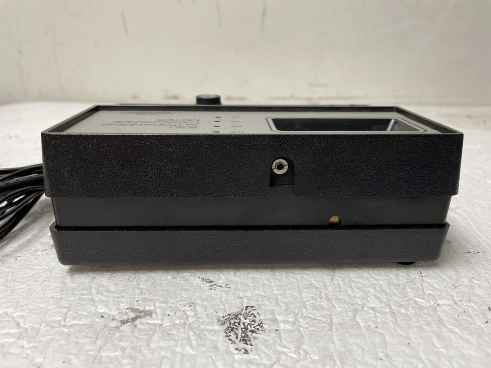 BK Precision 830 Autoranging Capacitance Meter No Battery