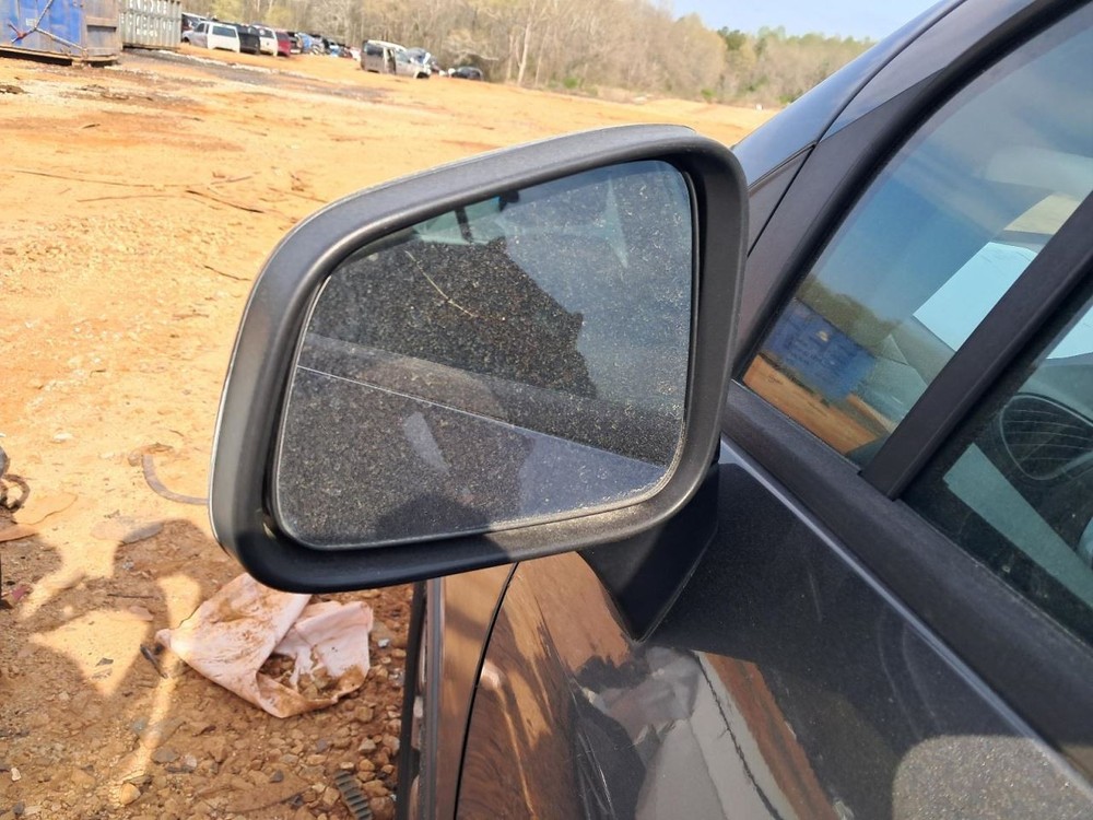 TRAX 2016 Glove Box 5018009