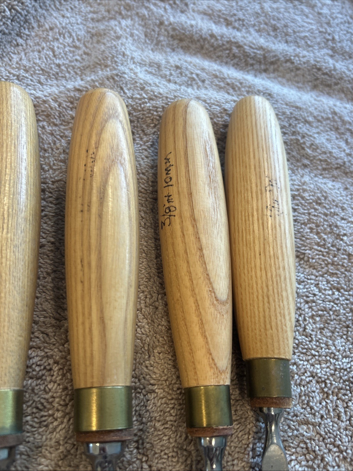 Robert Sorby carving gouges set of 4 with V tool, used