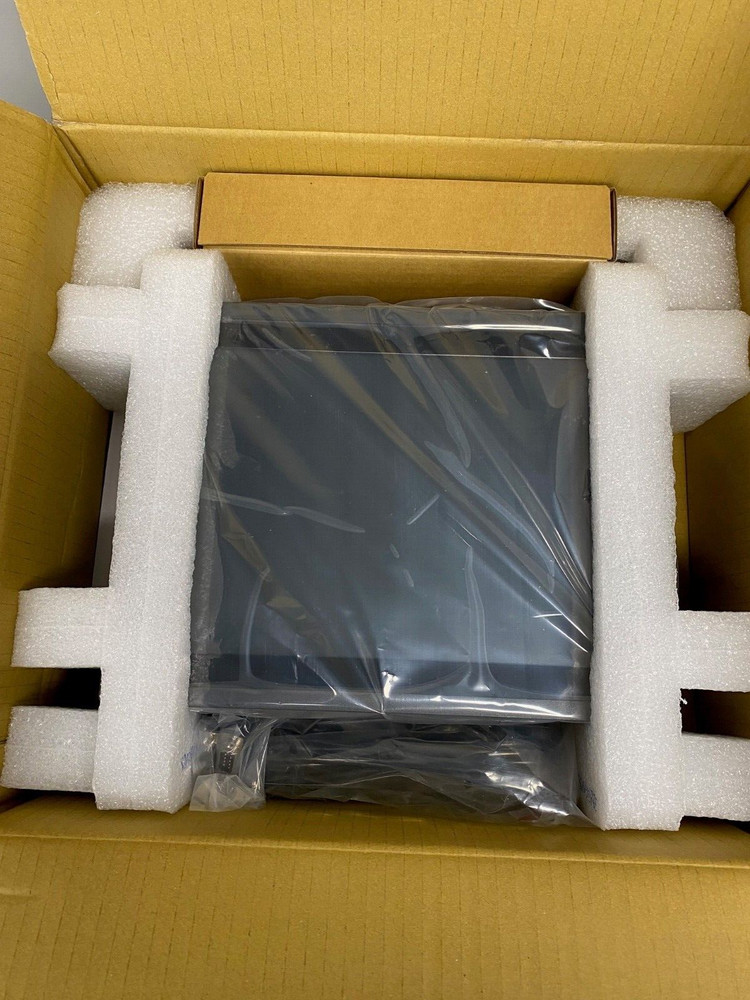 Touch Dynamic E442W1WN Saturn 12 J1900