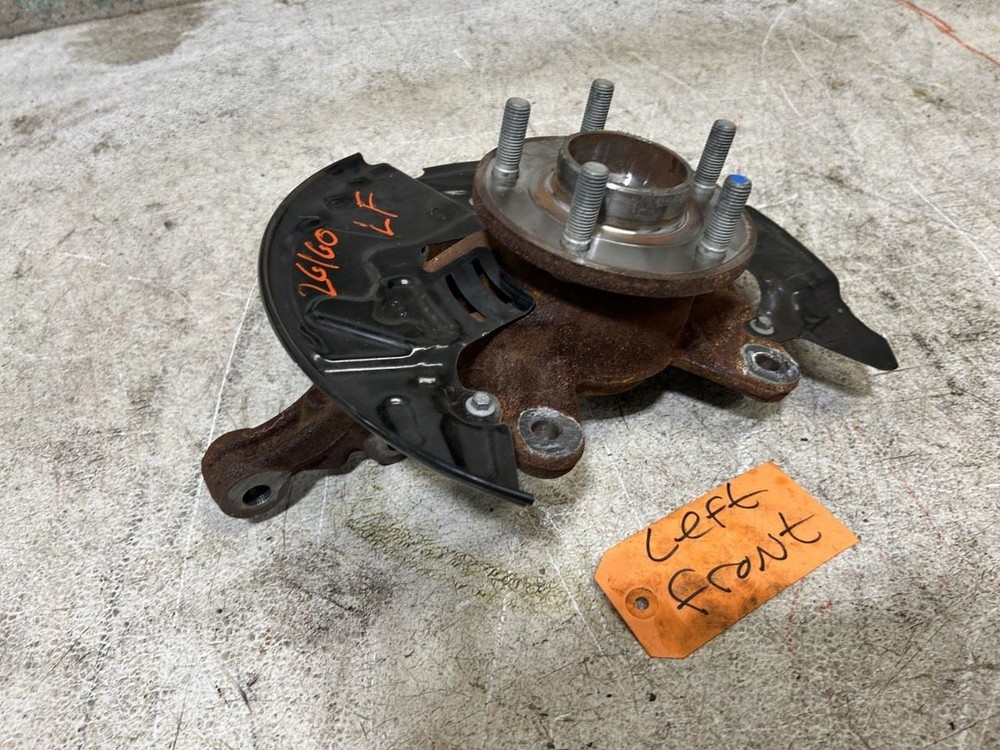 2025 FORD BRONCO SPORT Driver Left Side Front Spindle Knuckle OEM