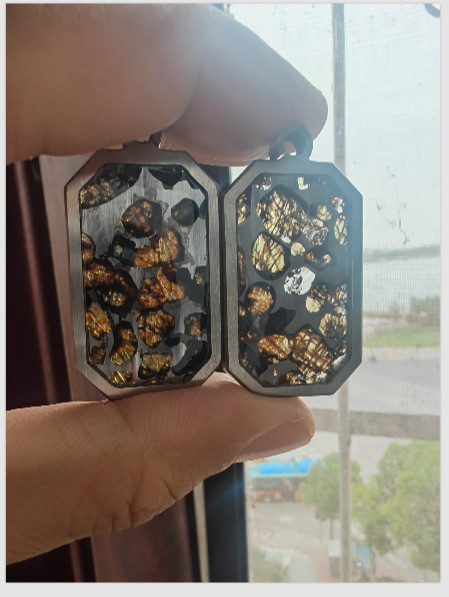 Pallasite meteorite pendant ,Brenham meteorite Necklace QB343