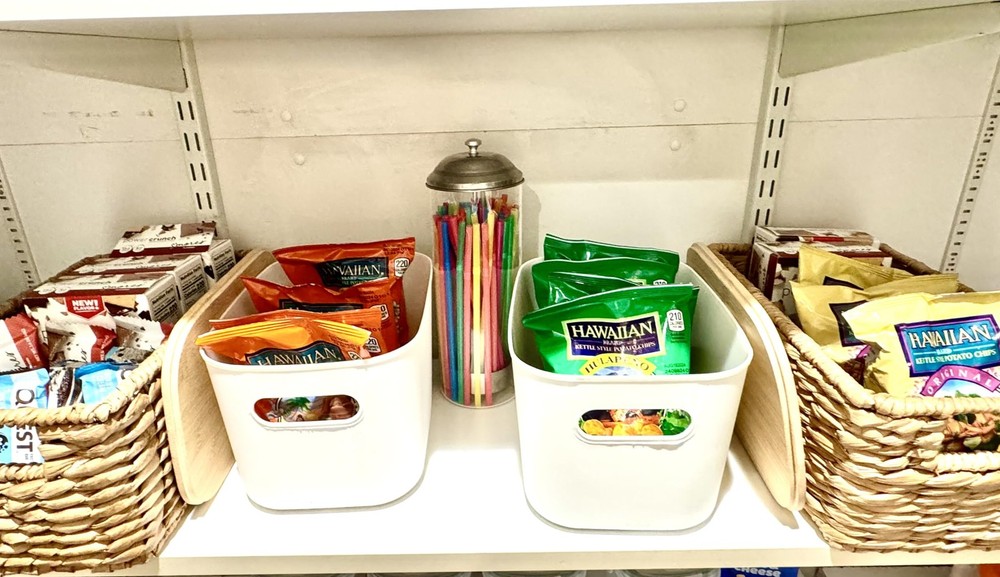 Generic Plastic Stackable Storage Bins with Bamboo Lid 2 PCS White 10x7in