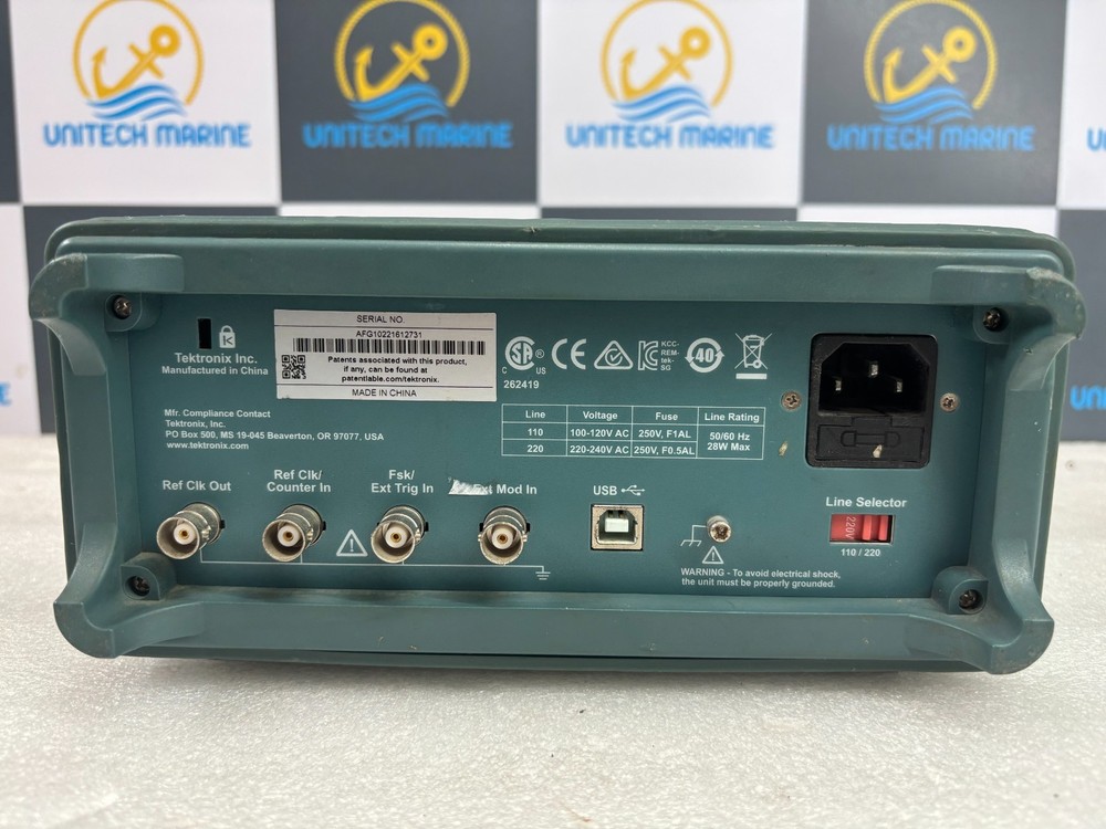 Tektronix AFG1022 Arbitrary Function Generator, 25MHz - 125MS/s