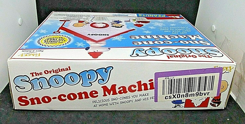 Peanuts The Original Snoopy Sno-Cone Machine