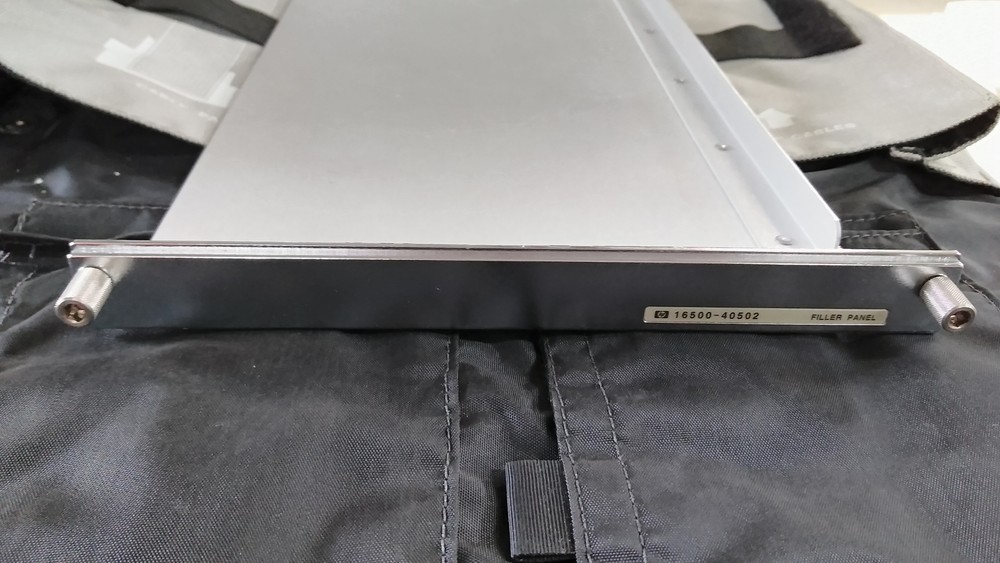 [Failure] HP Agilent / 16702A / Logic Analyzer System, Body only