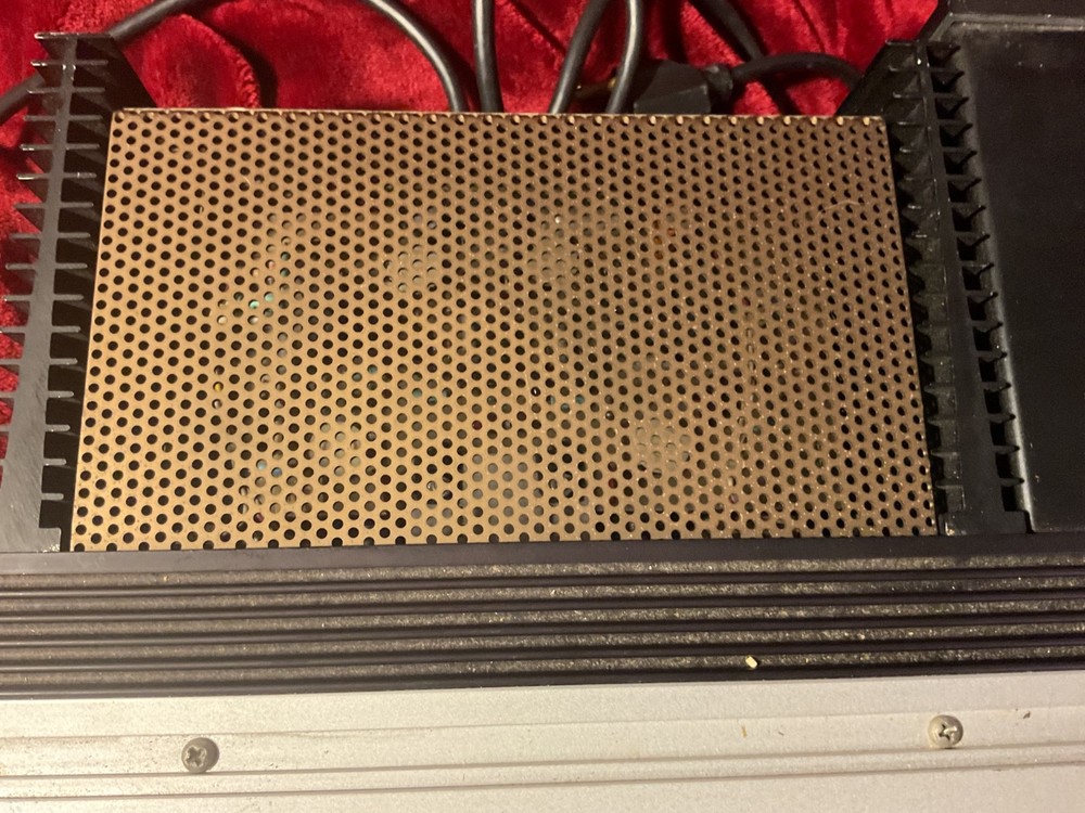 crown d150a classic power amp great cosmetics tested works