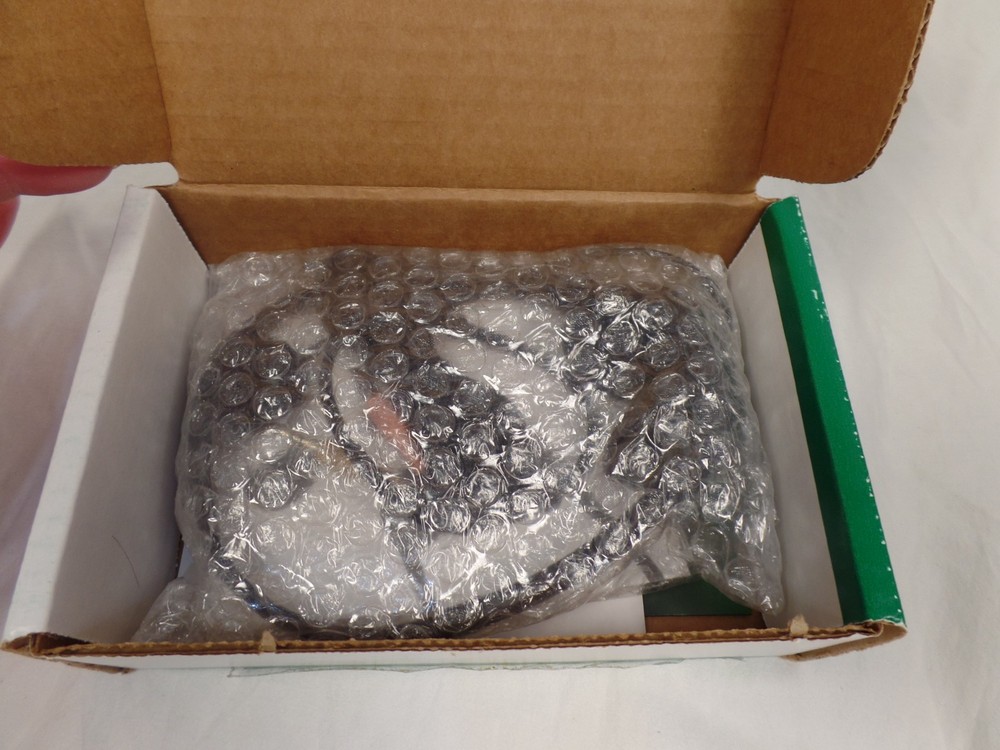 NEW in Open Box Dragon Naturally Speaking Home 11 Old Version Headset Sealed pkg