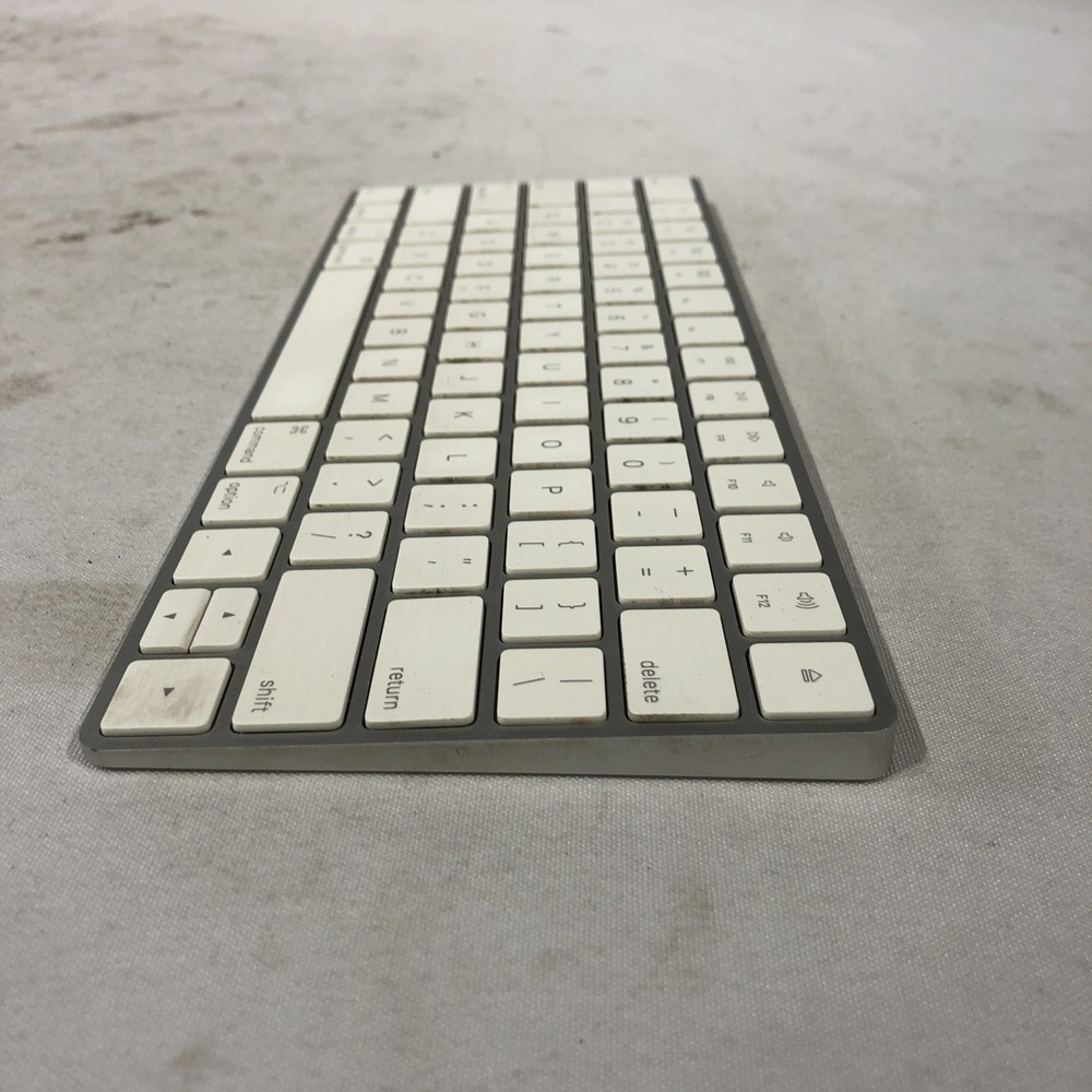 Apple A1644/A1657 Magic Keyboard 2 and Magic Mouse 2 Wireless Kit - White