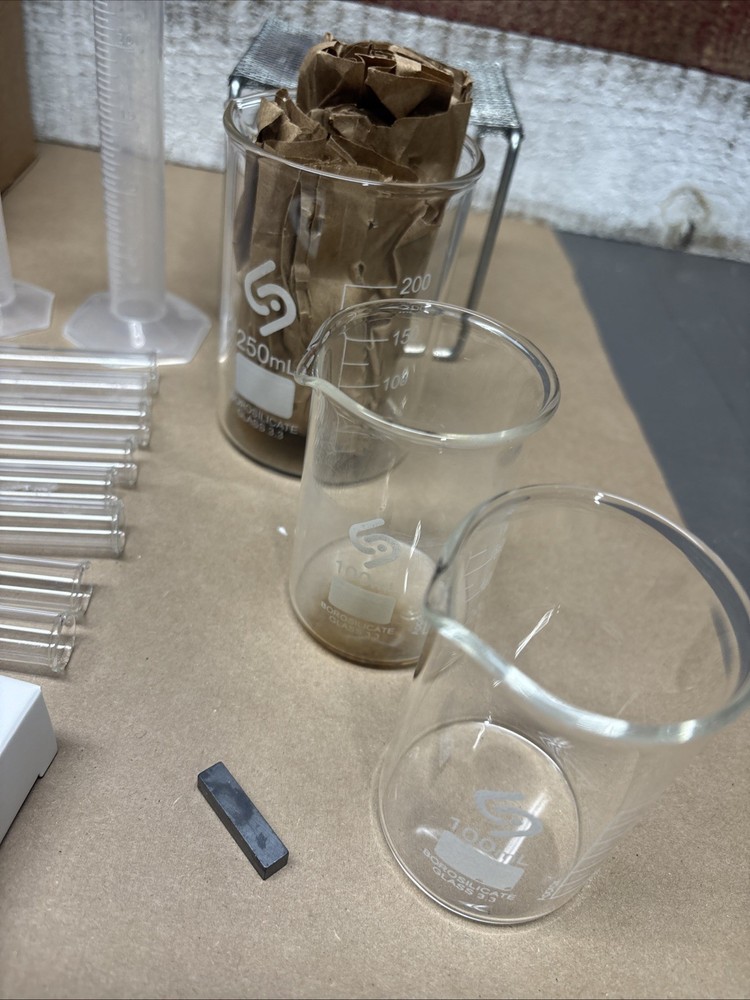 Science Interactive Lab Kit Lightly Used See Pics