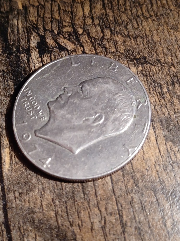 1974 Eisenhower Dollar No Mint Mark