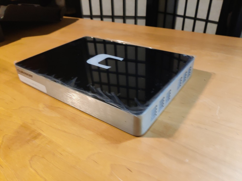 Clavister Firewall Amer Eagle Series E7 Switch appliances