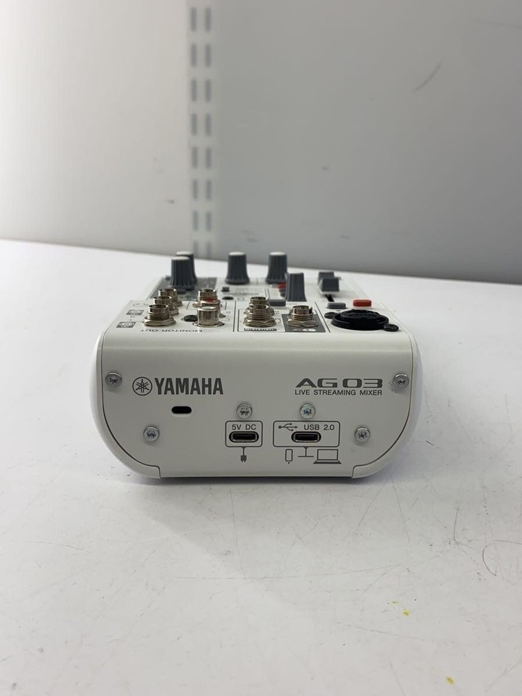 YAMAHA AG03MK2 MIXER Used