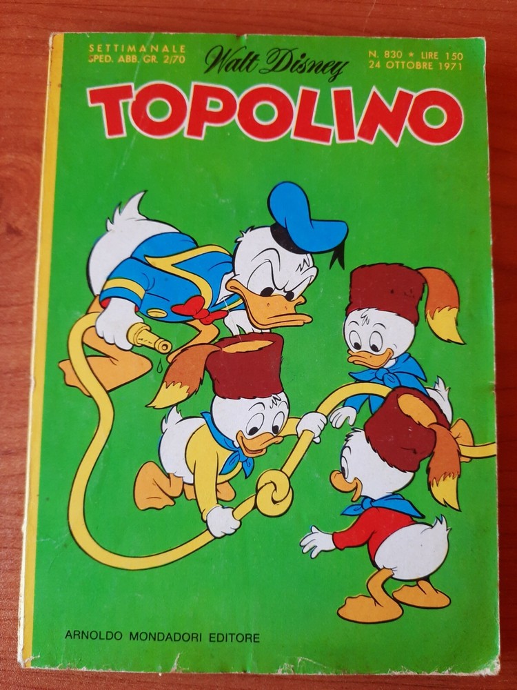 MICKEY MOUSE BOOKLET NO. 830 1971 WITH STAMP