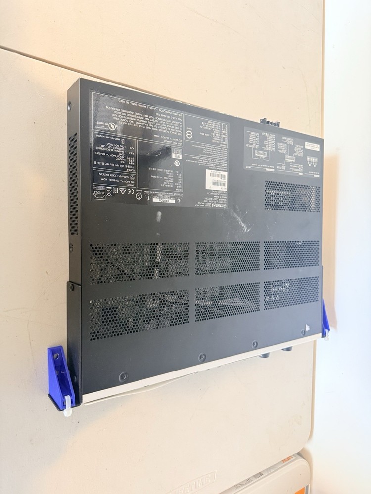 Yamaha MA2120 Switchable Class-D Mixer Amplifier