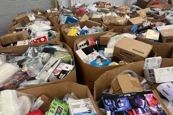 Pallet Surplus Boxes|Amazon/Walmart Overstock|Great Value|Fast Shipping!!