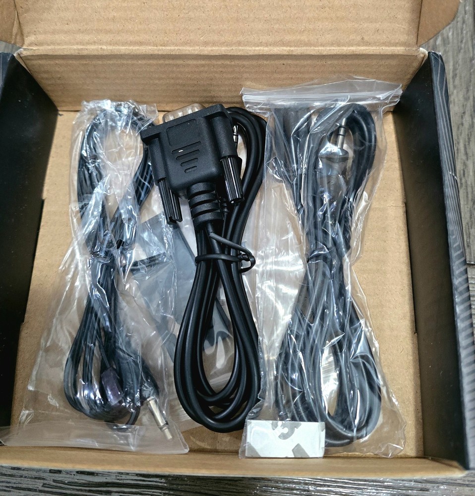 AV PRO EDGE AC-EX70-UHD-R2
