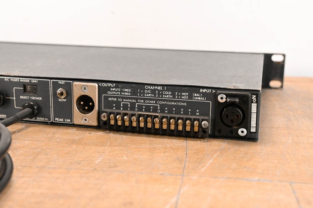 BSS DPR-402 Two-Channel Compressor/Limiter/De-Esser CG01XQZ