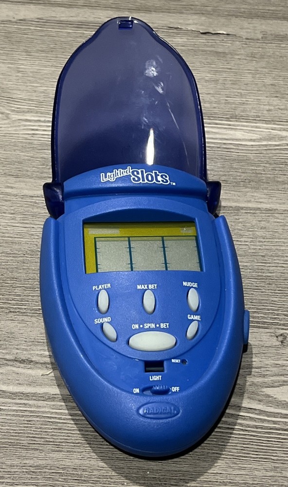 Radica Lighted Slots Electronic Handheld Game 2003 Working - FREE SHIP!