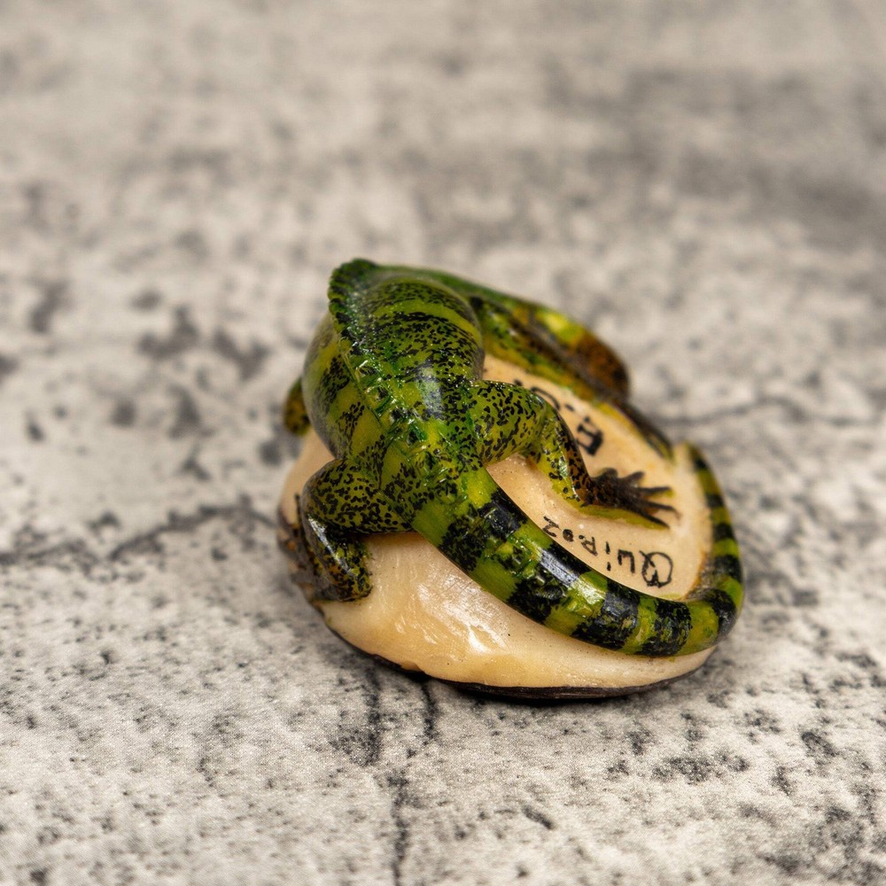 Green Iguana Lizard Tagua Carving