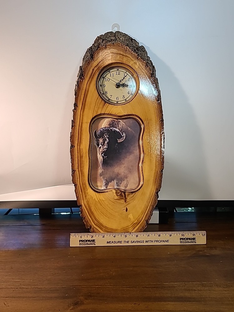 Vintage Laquered Wood Tree Slice Buffalo Clock. Clock Does Not Work.