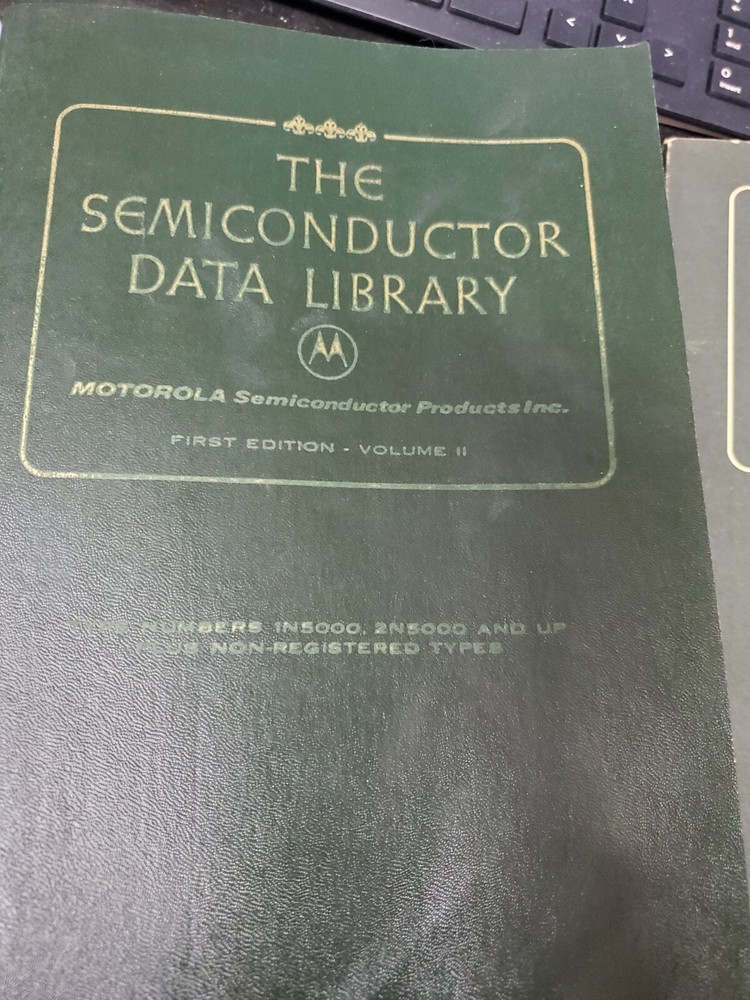 3-volume MOTOROLA SEMICONDUCTOR DATA LIBRARY 1st edition 1972