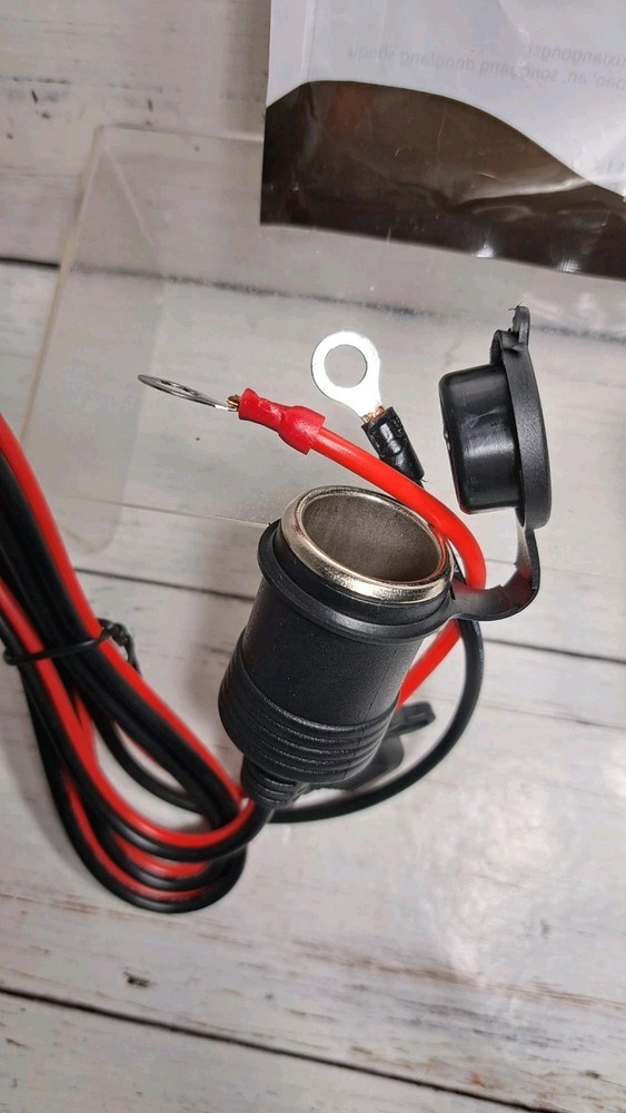 Fixed Thread Cigarette Lighter Socket Extension Cable with Perforated...