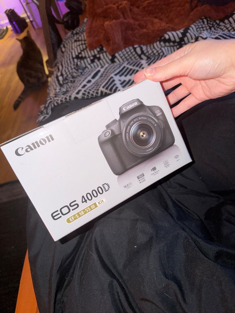 canon eos 4000d dslr camera