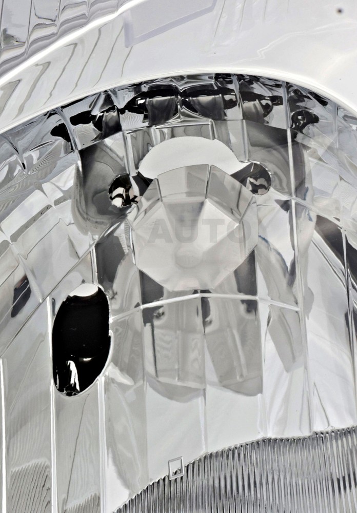 For 2007-2008 Toyota Yaris Hatchback Headlight Halogen Set Pair