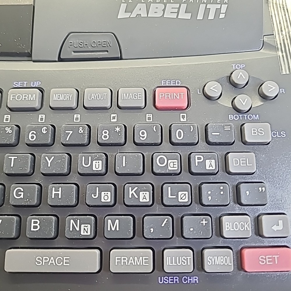 Vintage Casio Label It! KL-8100PLUS Printer Sharp Wizard OZ-630 Organizer Bundle