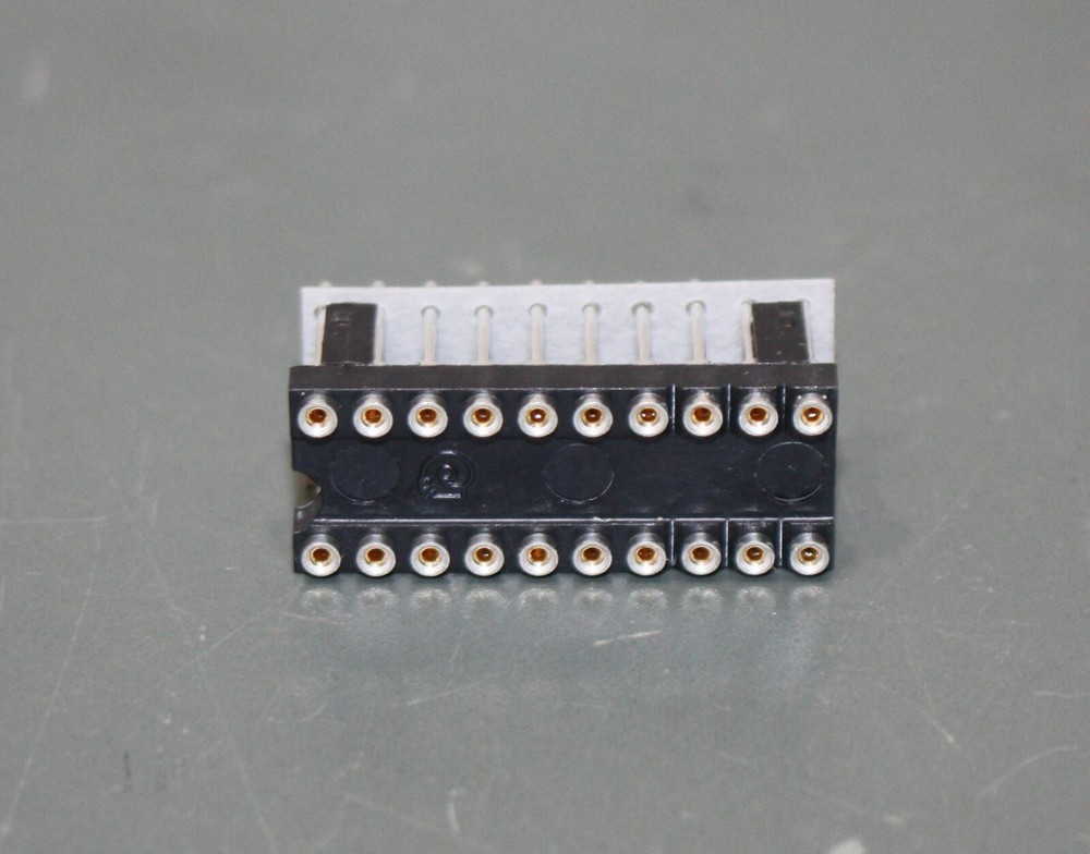 (205) Aries Elevated Socket, DIP 20 Pin, 2 Rows x 10, IC Elevator, Narrow 7.62mm