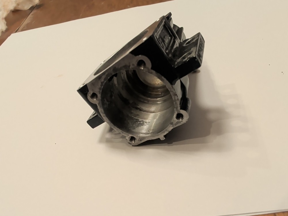 Saito FA 56 Crankcase