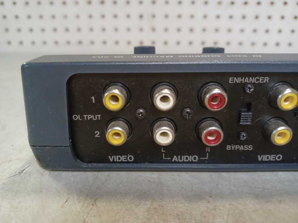 Vanguard AV Edit Dubbing Machine VA-203 Mixer Video Editing Grey - UNTESTED